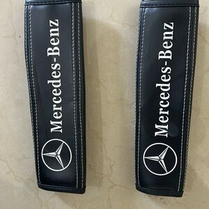 NWOT Mercedes Benz seatbelt